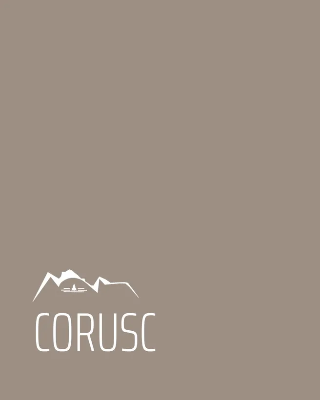 Colori. Le foglie si tingono d’oro, l’aria si fa più fresca ...