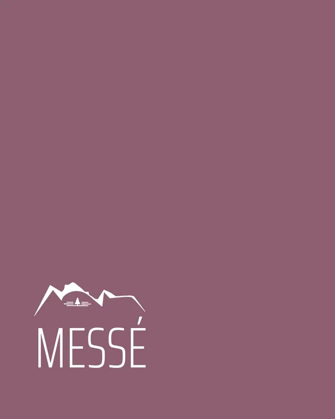 Luglio. Tempo lento, giornate calde, passeggiate in montagna...