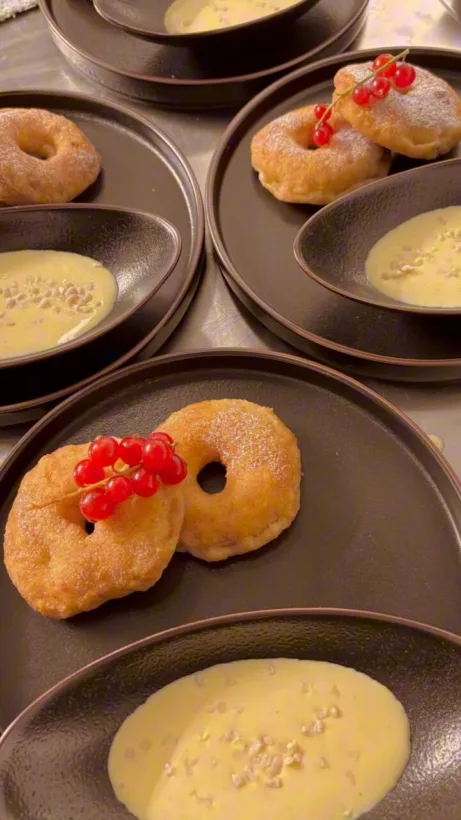 Ci prepariamo per una cena all’insegna della condivisione e ...